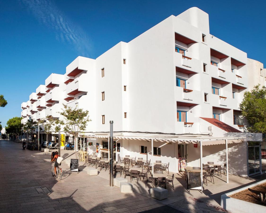 Apartamentos Top Secret Prestige Es Pujols - Formentera Vacaciones Экстерьер фото
