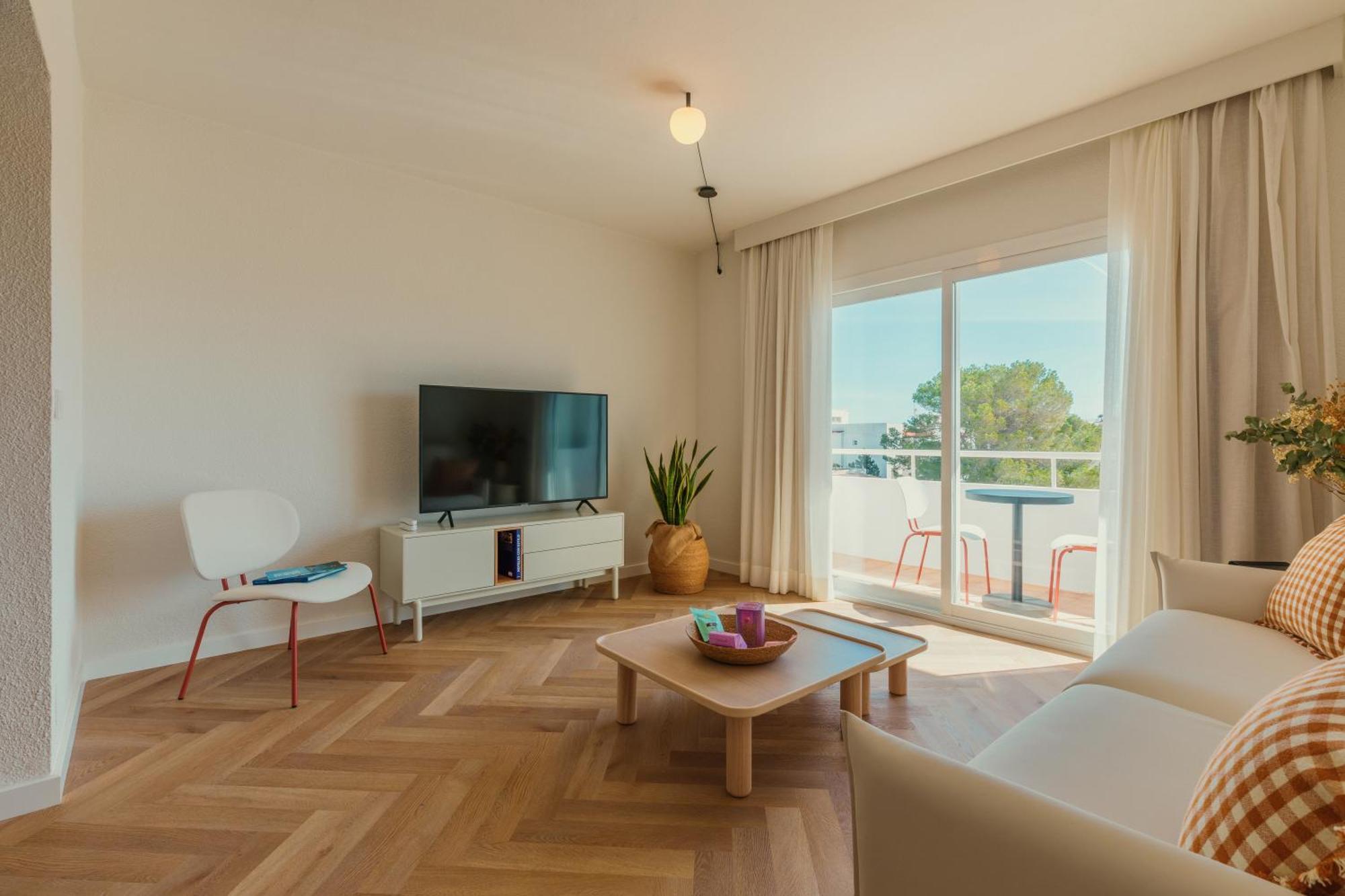 Apartamentos Top Secret Prestige Es Pujols - Formentera Vacaciones Экстерьер фото